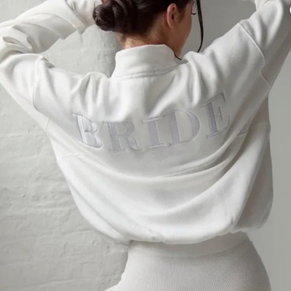 Six Stories Bride Embroidered Half Zip Sweatshirt - Small